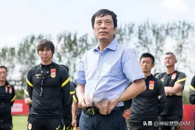 腐败之痛：中国足球改革的曙光与挑战
